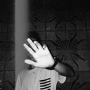 ملصق